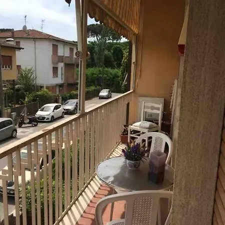 Fra Mare E Pineta * Viareggio